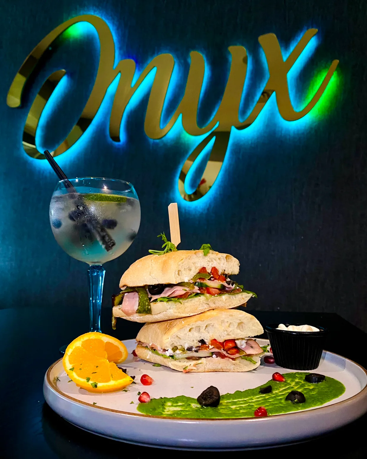 Onyx cocktails with dessert plate